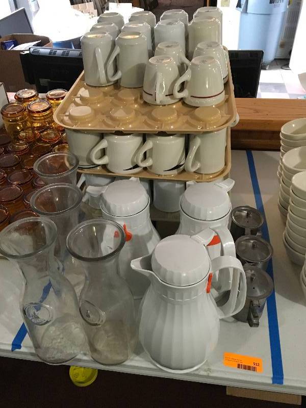 lot 512 image: Coffee cups, Coffee Pots, And Water Serving Glasses