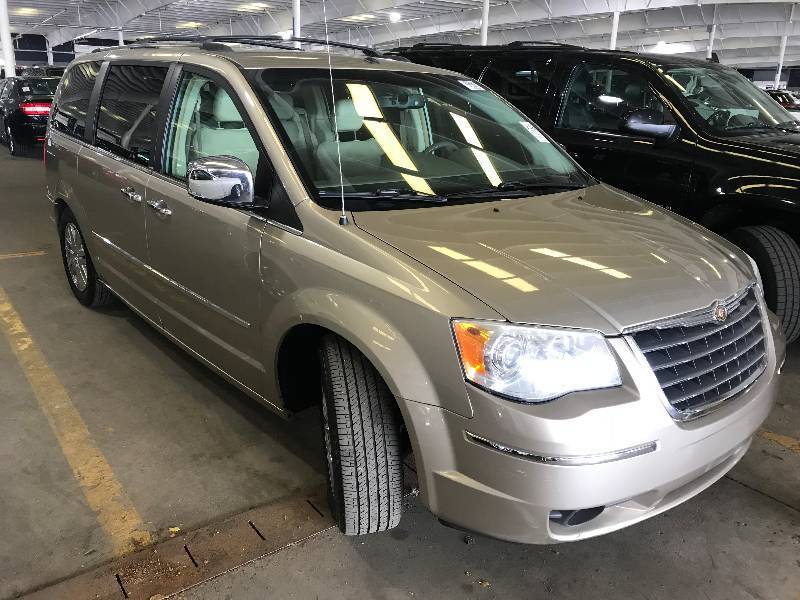 2008 Chrysler Town & Country Touring