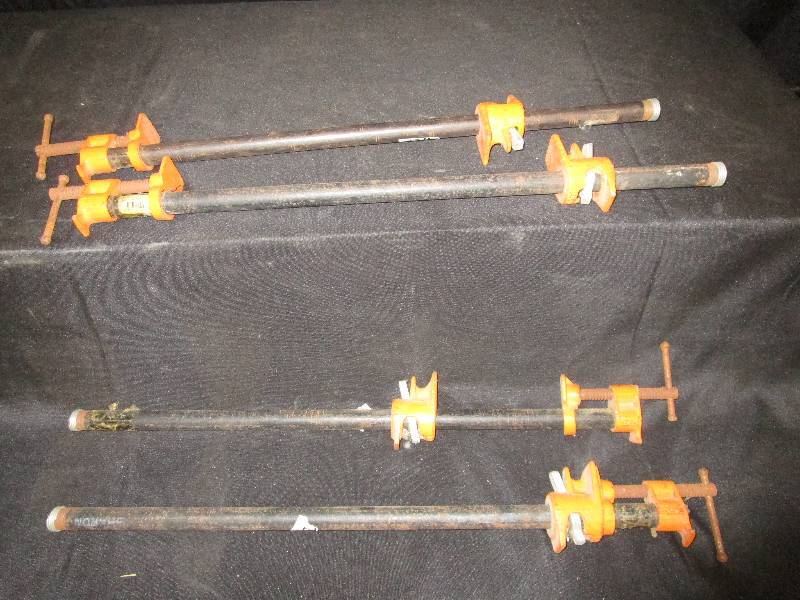 lot 199 image: 4 Clamps