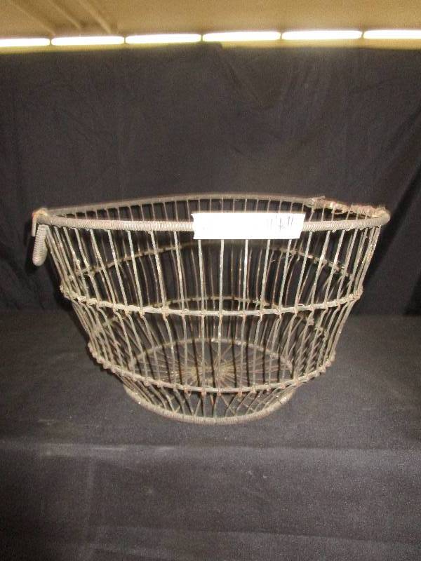 lot 210 image: Wire Egg Basket
