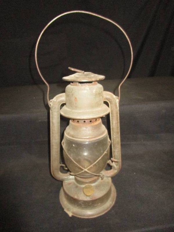lot 233 image: Old Lantern