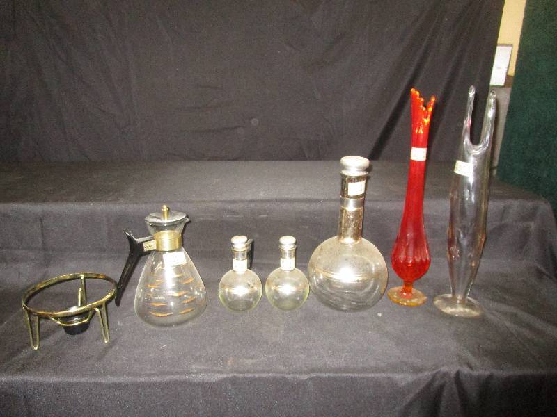 lot 240 image: Glass Jars Vase