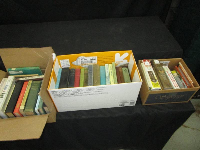 lot 250 image: 42 Hardcover Books