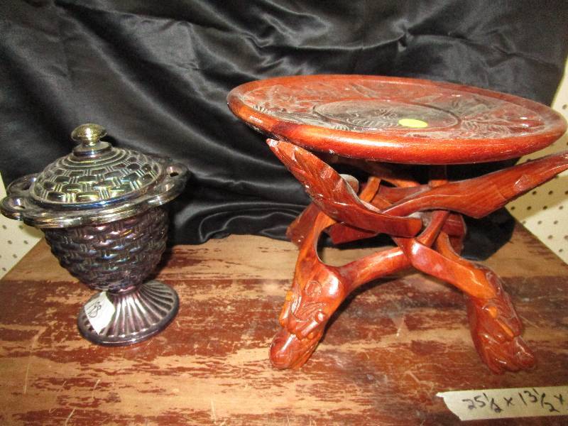 lot 20 image: Hand Carved Plate with Holder with Dragons Carved Into It, Carnival Dish