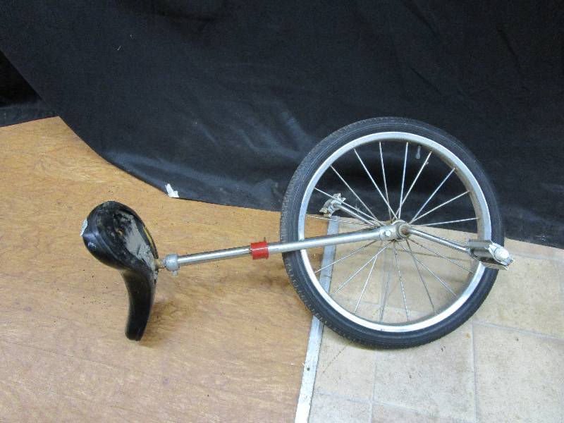 lot 53 image: Schwinn Unicycle