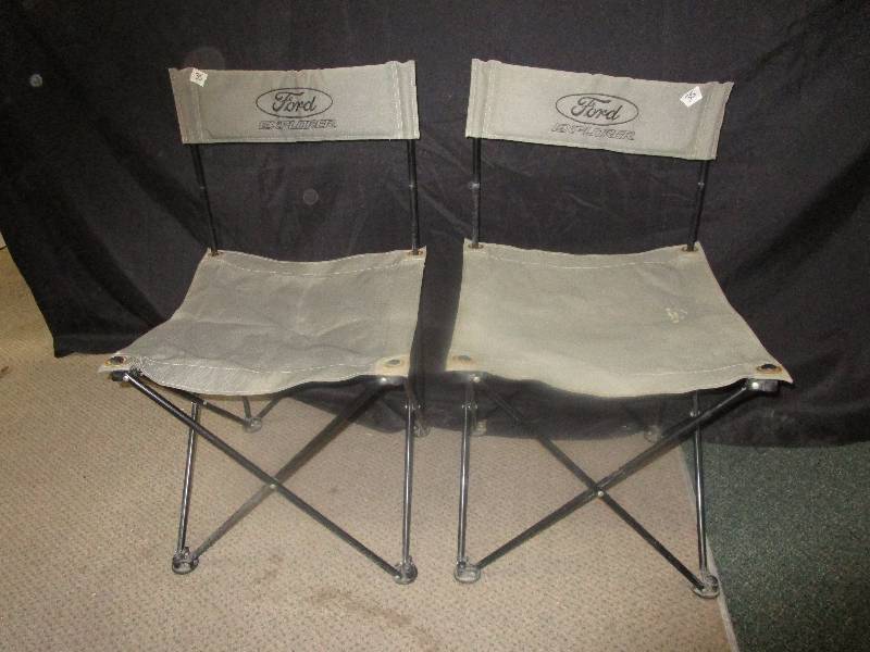 lot 93 image: 2 Collapsible bag chairs