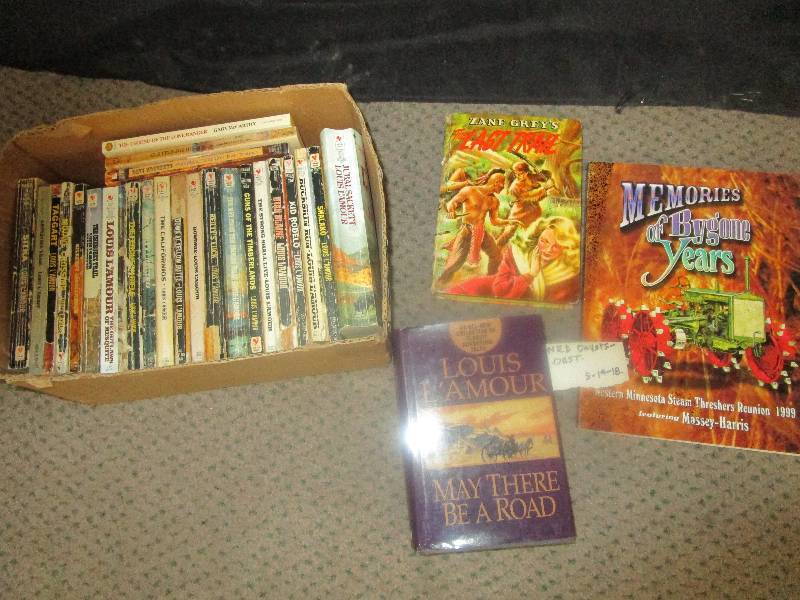 lot 104 image: Various Zane Grey and Lois Lamore Books