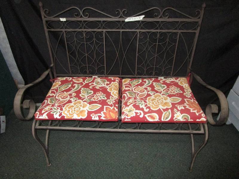 lot 153 image: Metal Bench 45 X 22 X 40