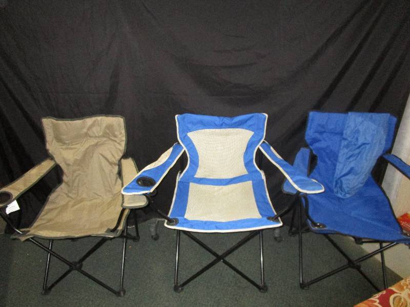 lot 154 image: 3 Lawn Chairs
