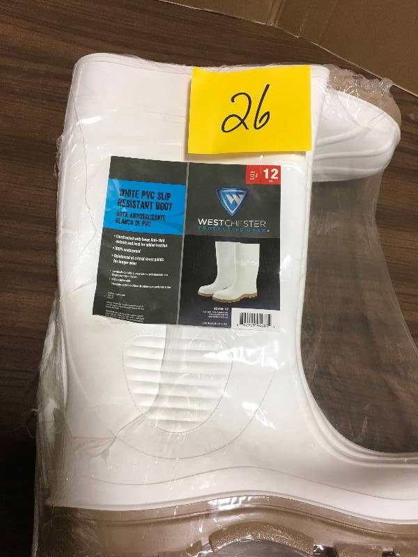 lot 26 image: Mens Size 12 White Marine Tuff PVC Boot new