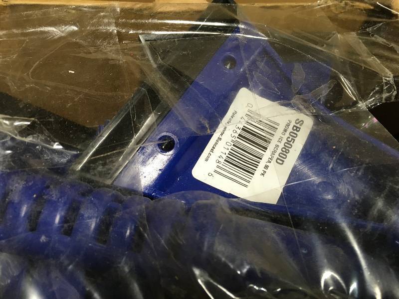 lot 88 image: Lot of 8.75 in. Auto Ice Scraper New