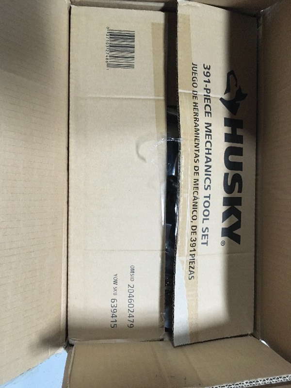 lot 112 image: Husky Mechanics Tool Set (391-Piece) new