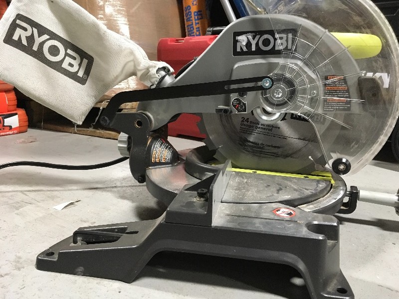 lot 114 image: Ryobi 14 Amp 10 in. Compound Miter Saw used in working condition