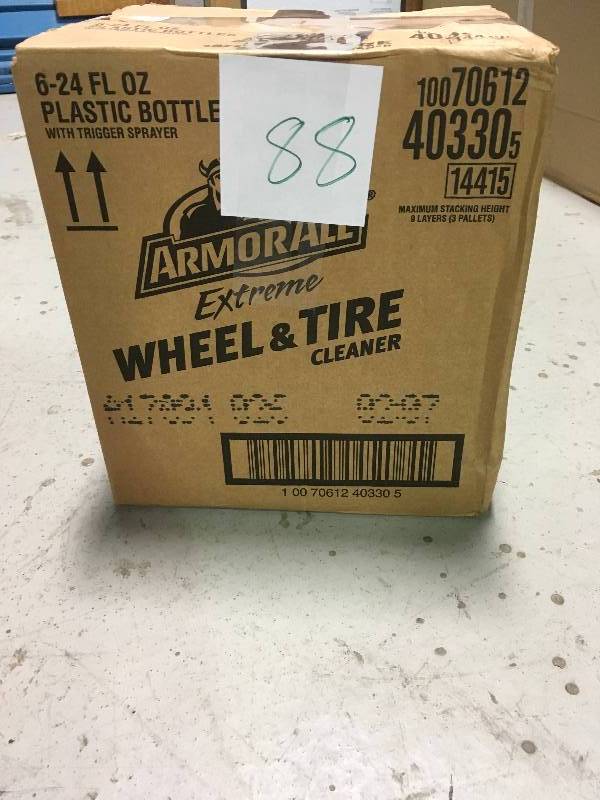 lot 88 image: Armor All Extreme Wheel & Tire Cleaner Lot of box 6 bottles of 24 oz.