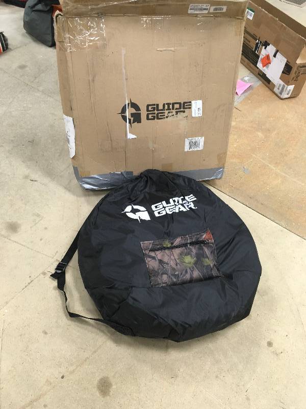 lot 29 image: Guide Gear Super Magnum 6-Panel Spring Steel Hunting Blind in good conditions