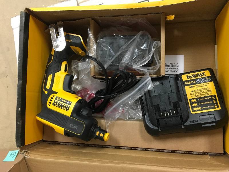 lot 65 image: 20-Volt MAX XR Lithium-Ion Cordless Brushless Drywall Screw Gun Kit with (1) Batteries 2Ah, Charger and Contractor Bag Like New