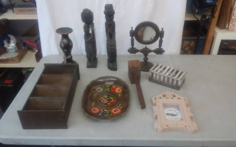 Lot Of Carved Wood Figurines & Other Wood Decor
