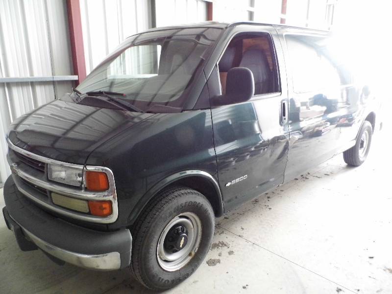 2001 Chevrolet Express Van