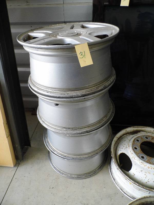 Lot of 4 Volkswagon VW Rims
