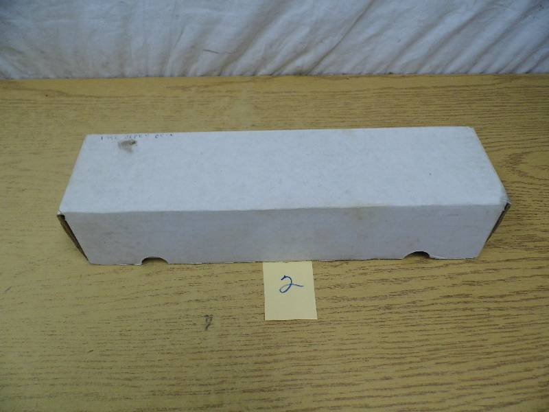 lot 2 image: Box of Sports Cards