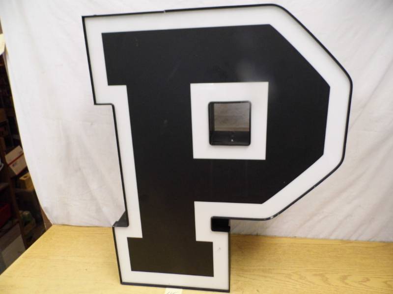 lot 45 image: Letter P
