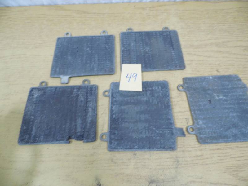 lot 49 image: Antique Stove Heat Plates