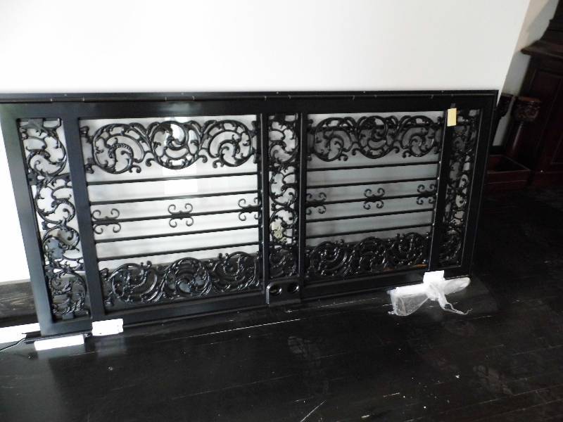 lot 12 image: New Metal Security Door