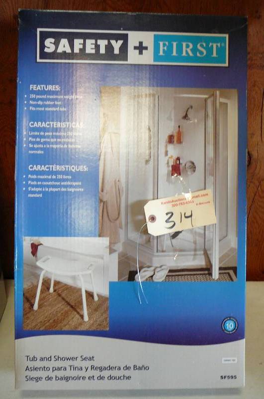 lot 314 image: Tub & Shower Seat