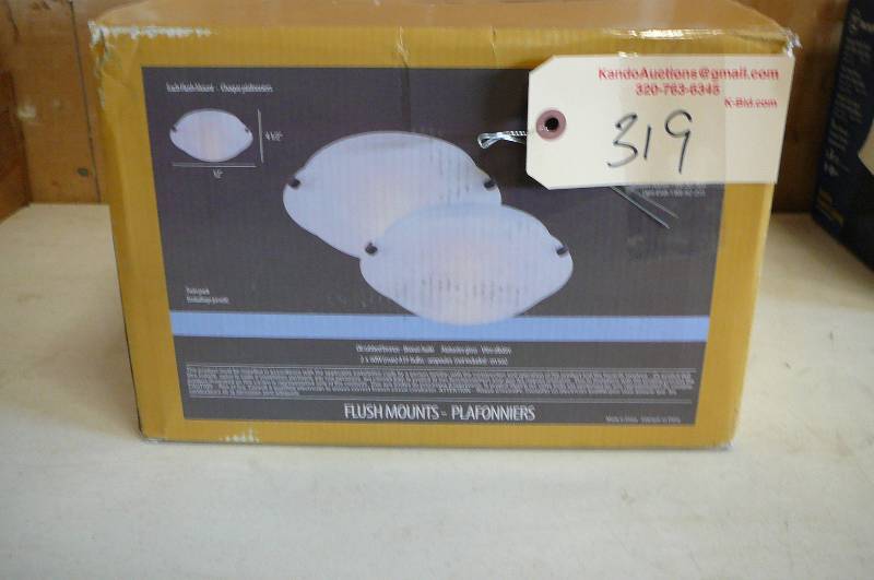 lot 319 image: Flush MountsFlaforwlers Fixtures
