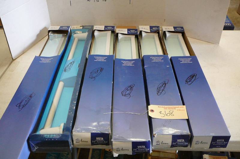 lot 368 image: Vista Towel Bars