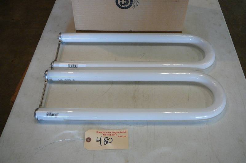 lot 480 image: GE Lighting Fluorescent Lamps