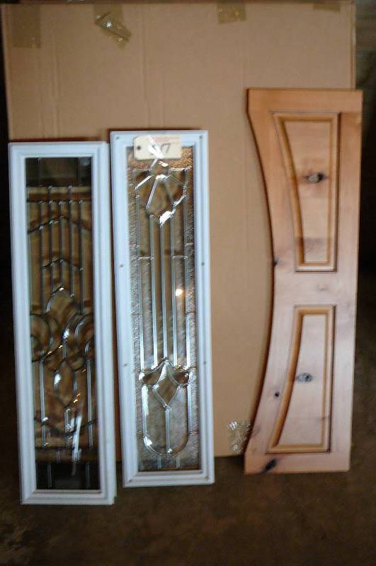 lot 517 image: Door Windows
