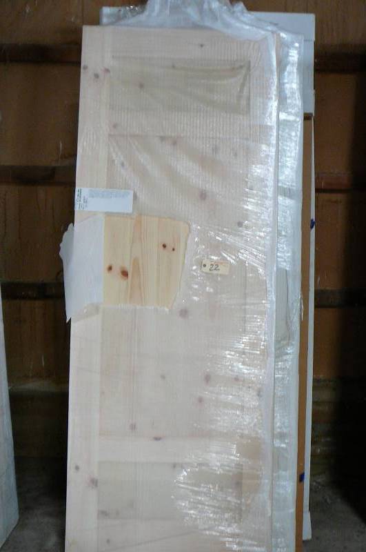 lot 22 image: Bayer Built Knotty Pine Exterior Door