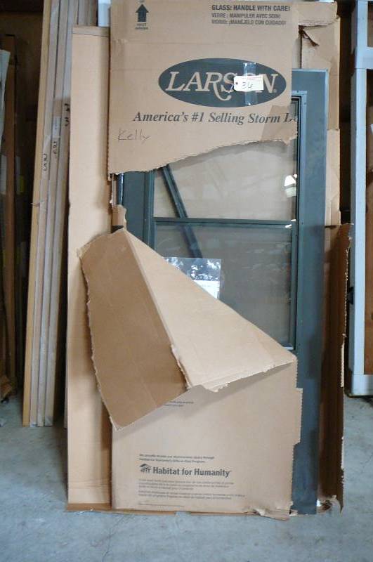 lot 36 image: Larson Storm Door