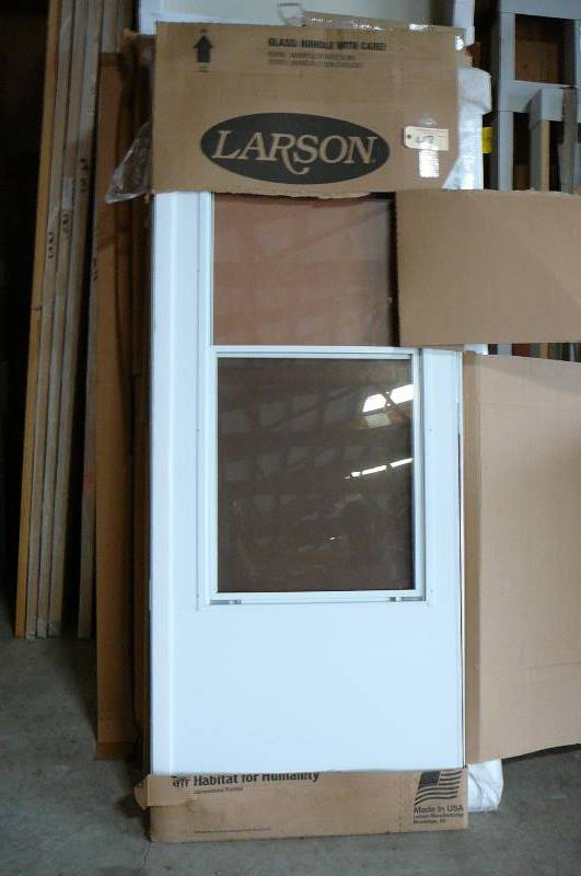 lot 47 image: Larson Storm Door