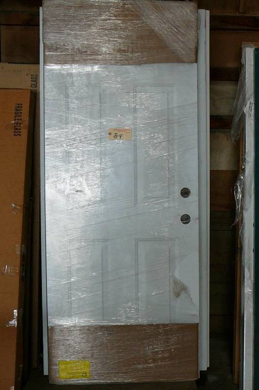 lot 84 image: Levelle 6 Panel Exterior Door