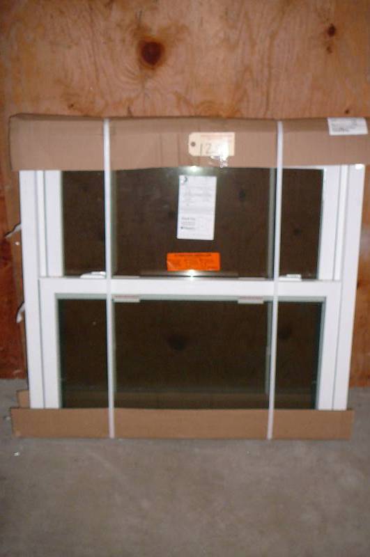 lot 128 image: Thermo-Tech Window