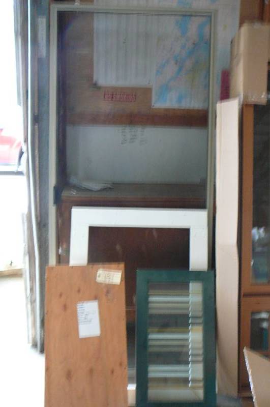 lot 194 image: Patio Screen Window Trim