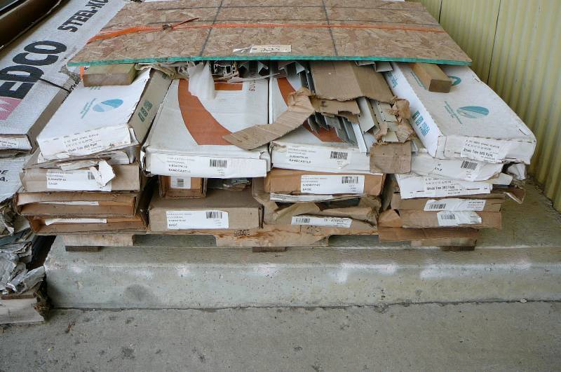 lot 225 image: Steel Siding, J Channel, Corners & Trim