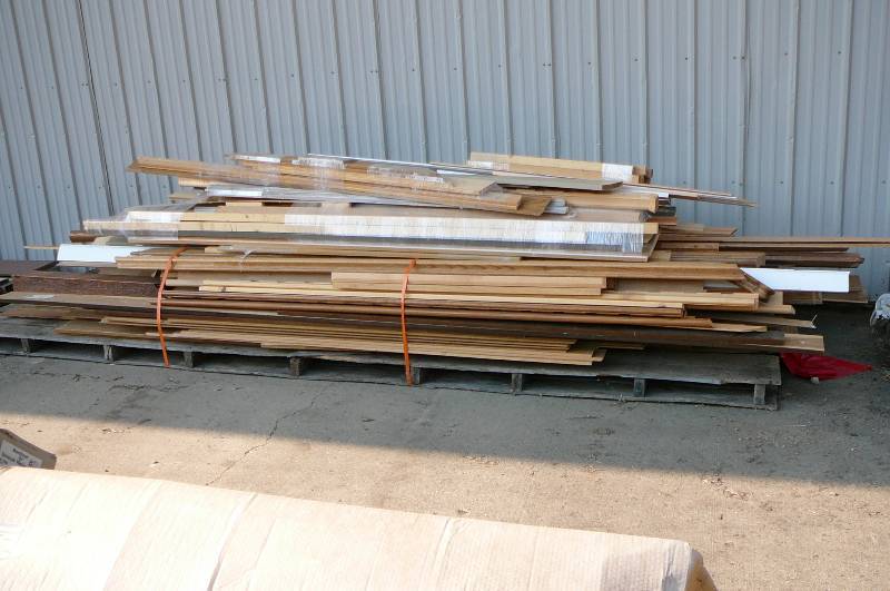 lot 248 image: Interior Trim Lot