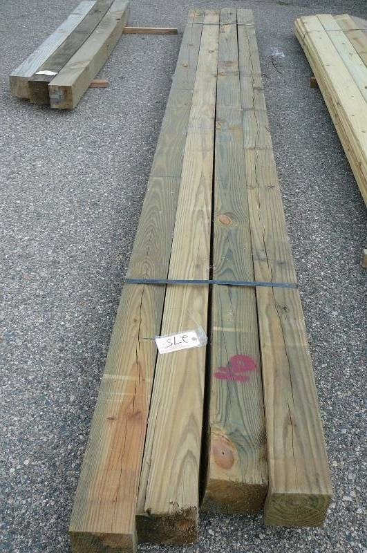 lot 275 image: Green Treated Posts