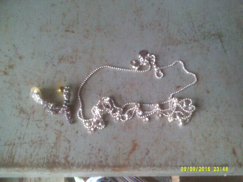 SILVER AND DIAMOND EARINGS