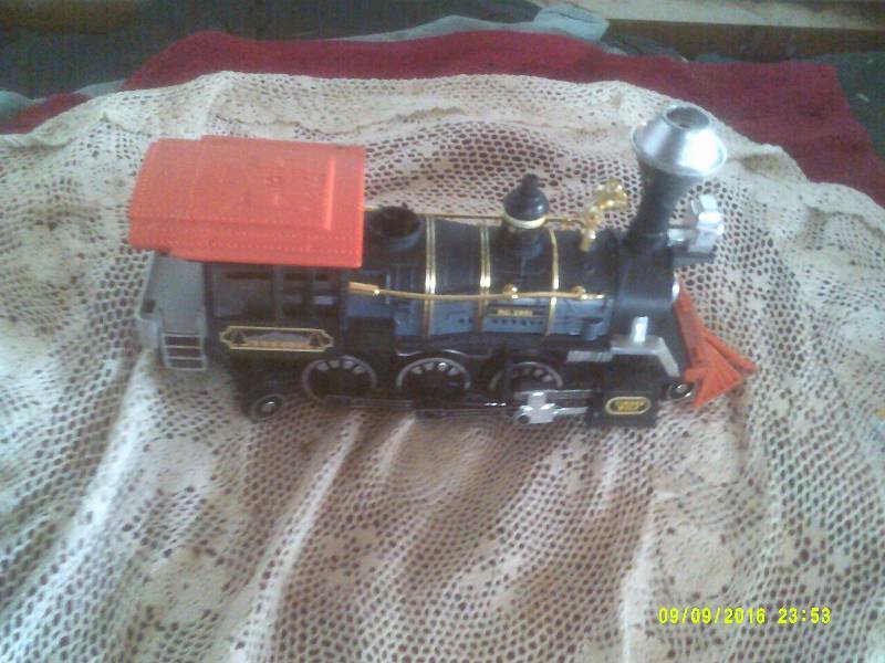 COLLECTIBLE TRAIN