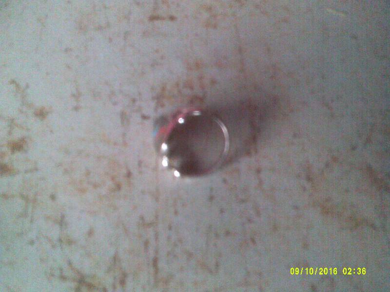 SIZE 5 SILVER RING