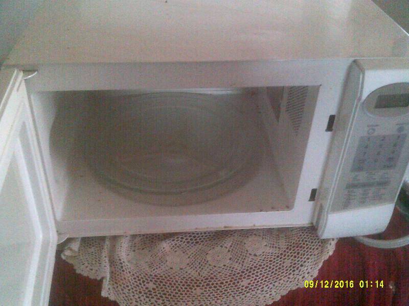 SHARP CARASOUL MICROWAVE