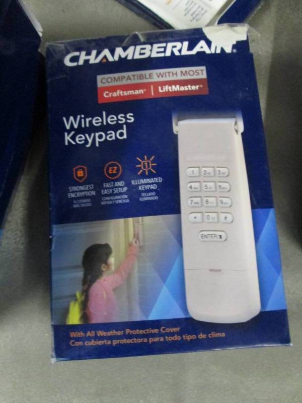 Chamberlain Wireless Keypad open bo...