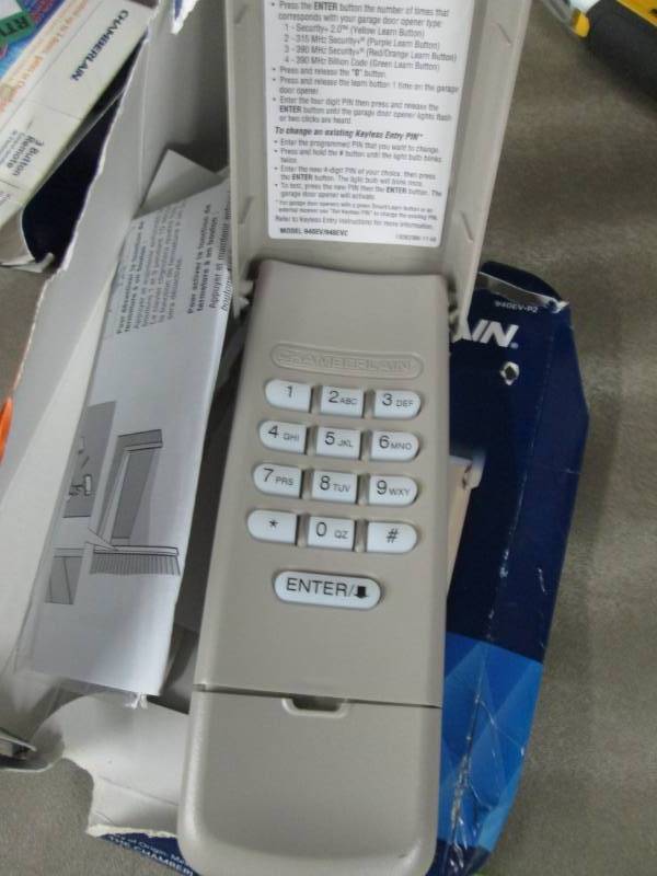 Chamberlain Wireless Keypad open bo...