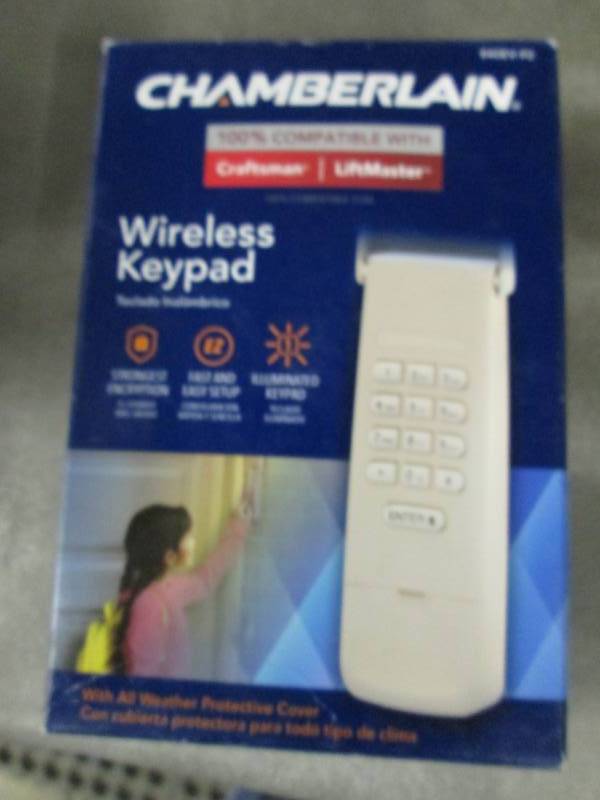 Chamberlain Wireless Keypad open bo...