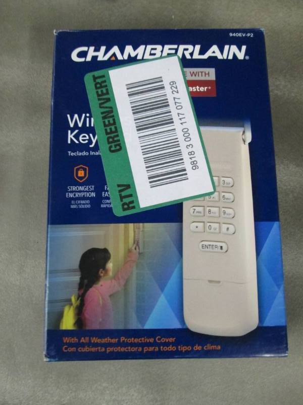 Chamberlain Wireless Keypad open bo...