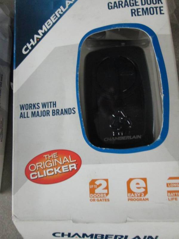 Chamberlain Clicker Blue Universal ...
